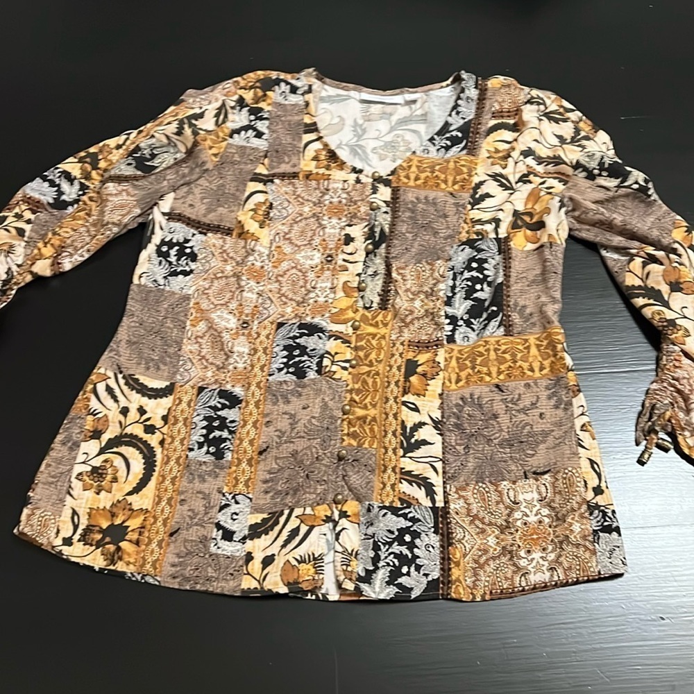 Passport Susan Graver top blouse